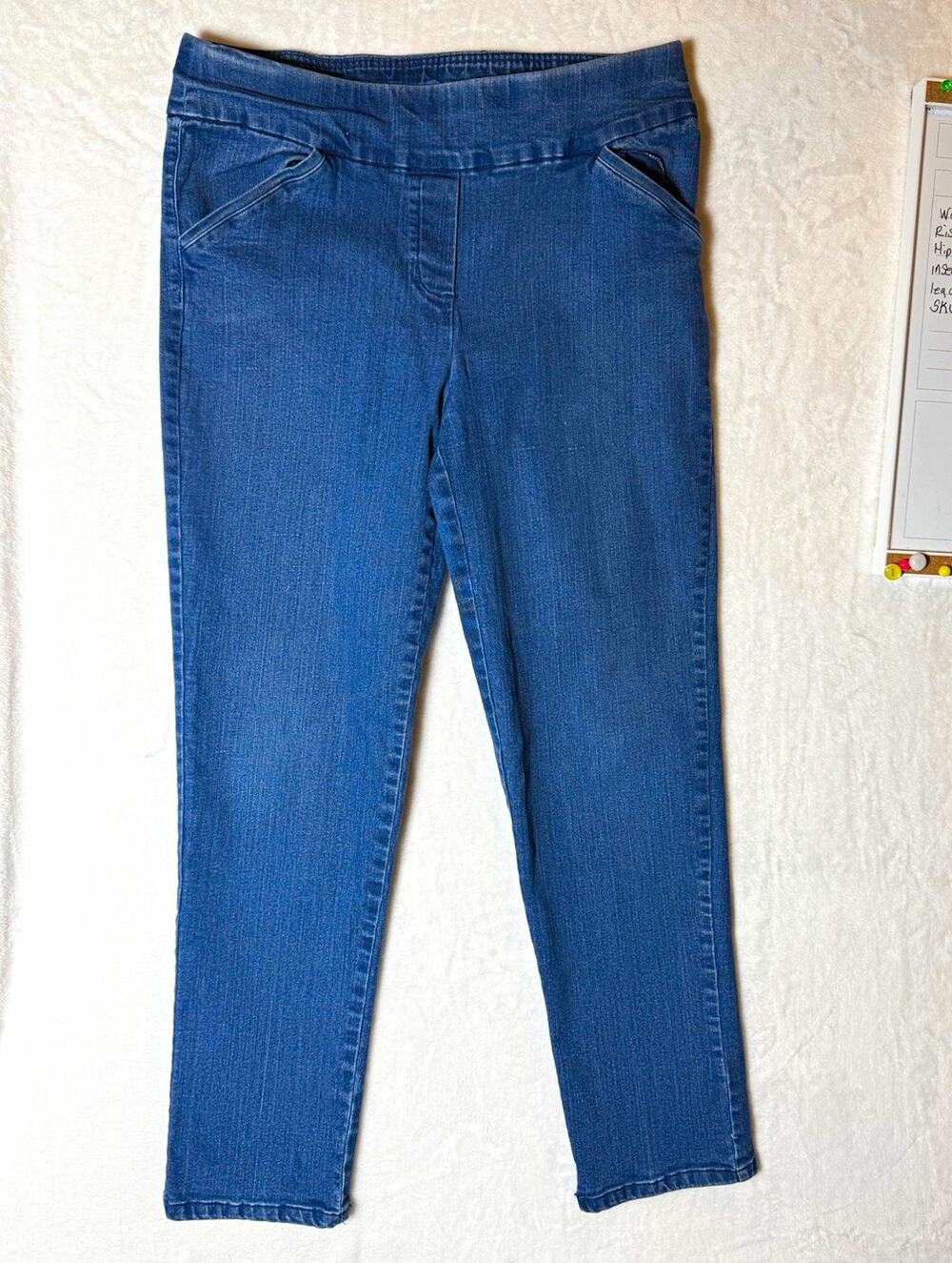 Alfred Dunner Jeans Womens 10 Pull On Stretch Denim Blue Straight Leg